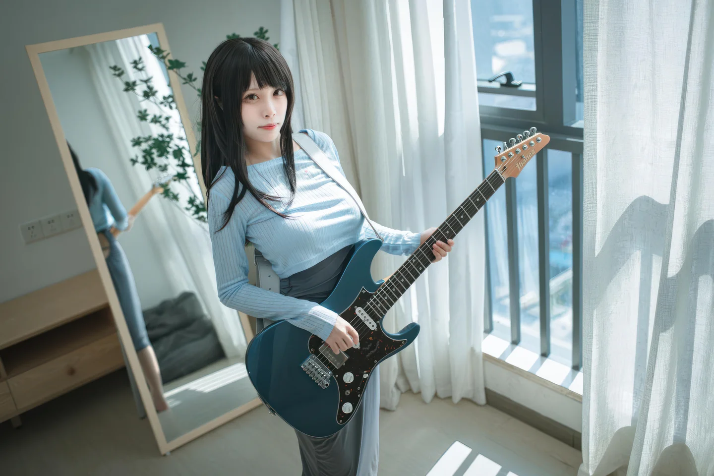 三無人型 - No.013 吉他妹妹 [24P-223MB] tg@simisebaisi 【丝足阁】007.webp